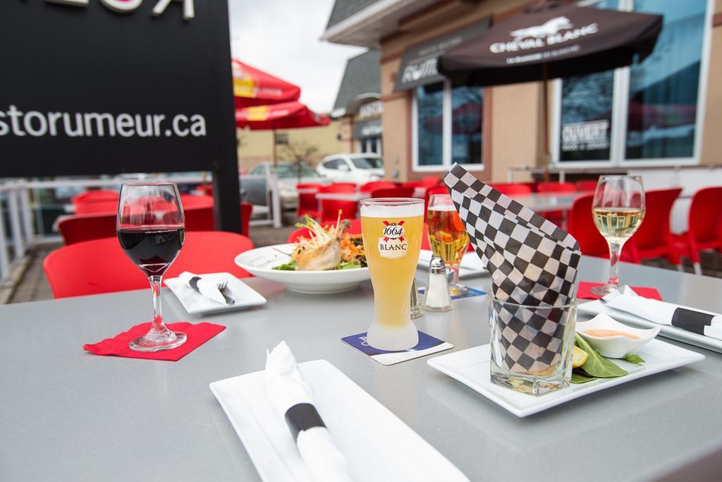 Hotel V Gatineau Ngoại thất bức ảnh