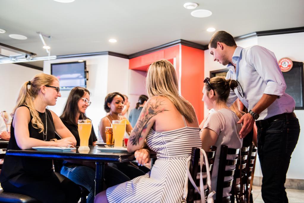 Hotel V Gatineau Ngoại thất bức ảnh