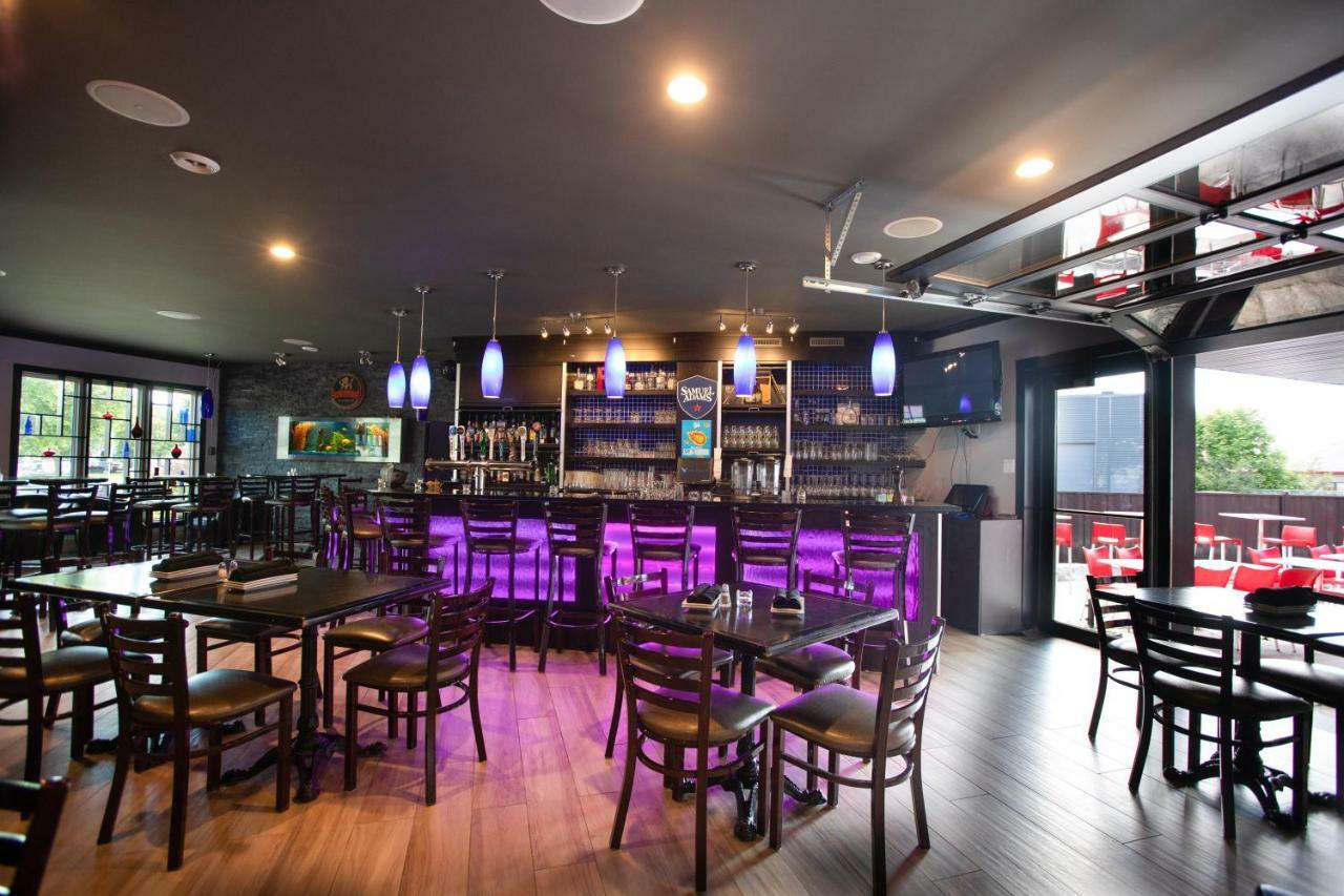Hotel V Gatineau Ngoại thất bức ảnh