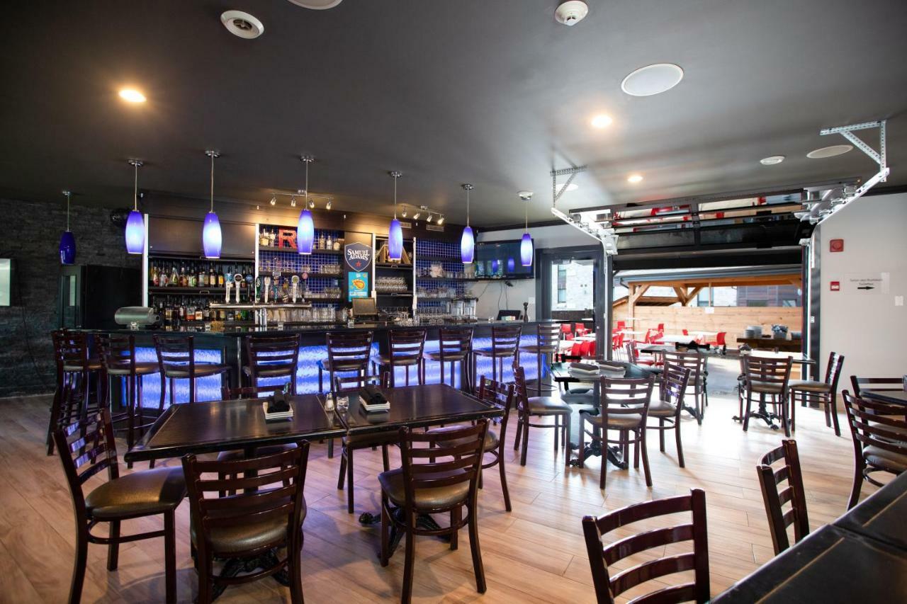 Hotel V Gatineau Ngoại thất bức ảnh